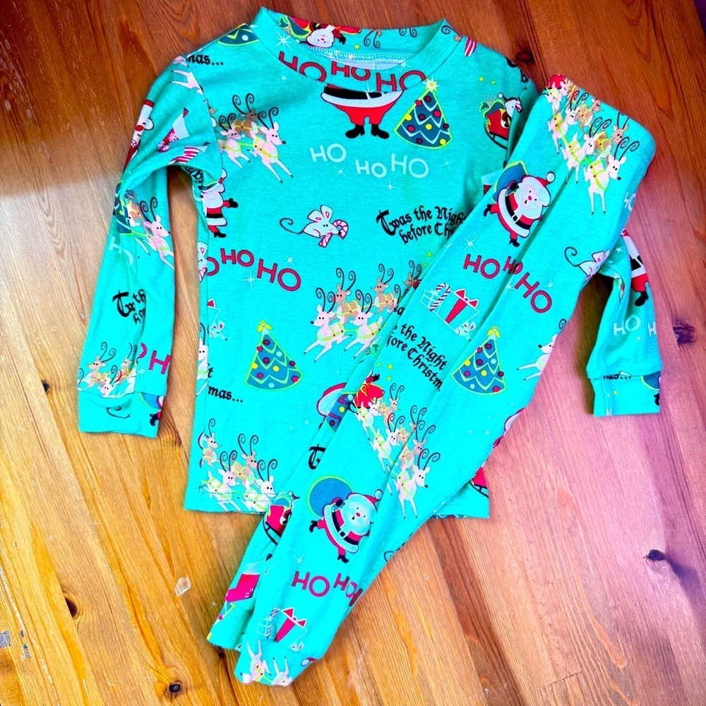 Books to bed Christmas pajamas